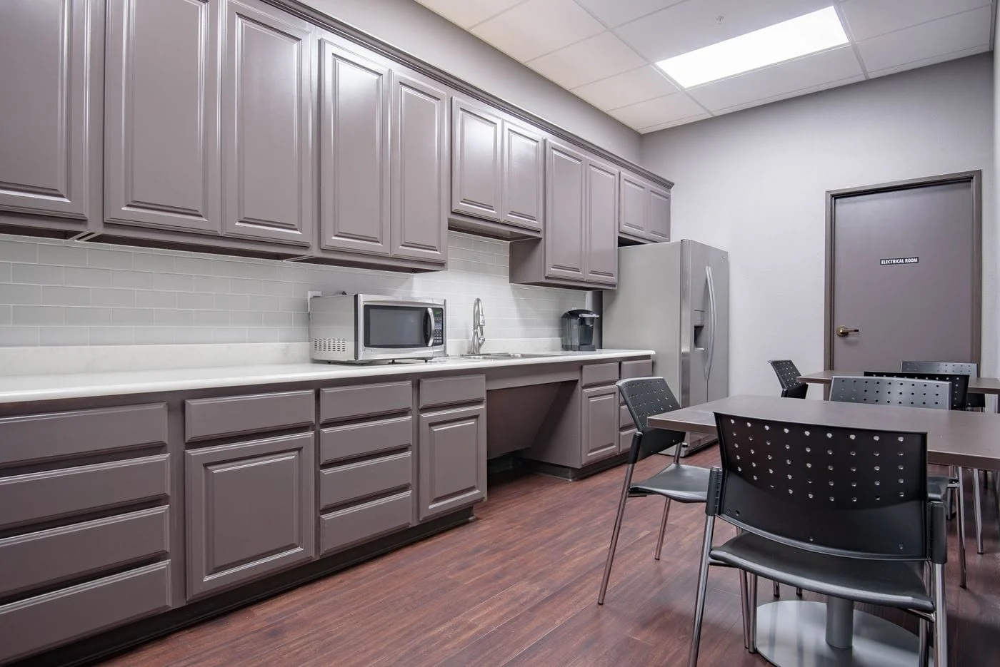 Photo 2 of 8813 North Tarrant Parkway, North Richland Hills, TX 76182