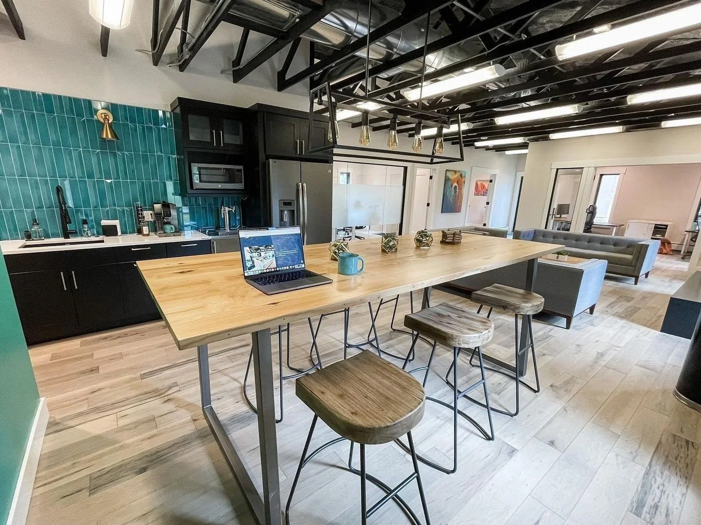 Photo-2 of 3540 Evergreen Parkway, Evergreen, CO 80439