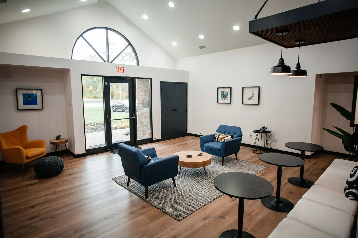 Photo 2 of 7510 East 82nd Street, Indianapolis, IN 46256