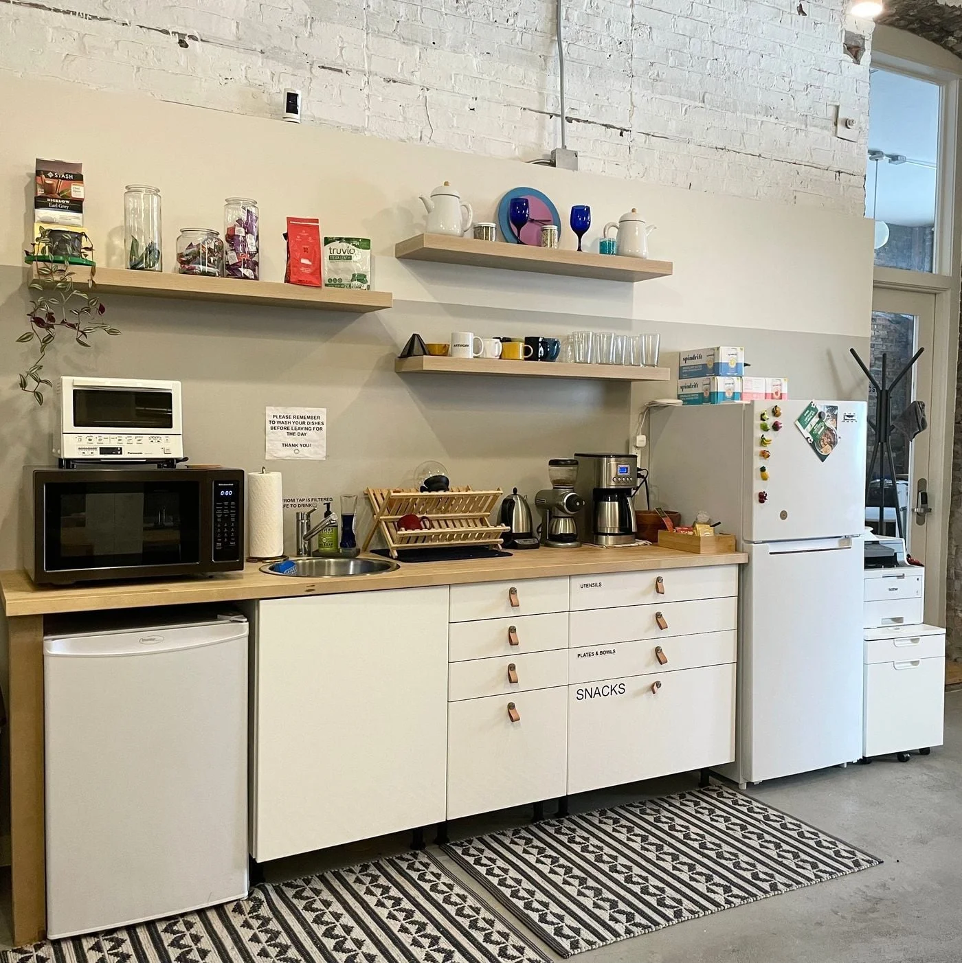 Photo 2 of 1821 West Hubbard Street Suite 209, Chicago, IL 60622