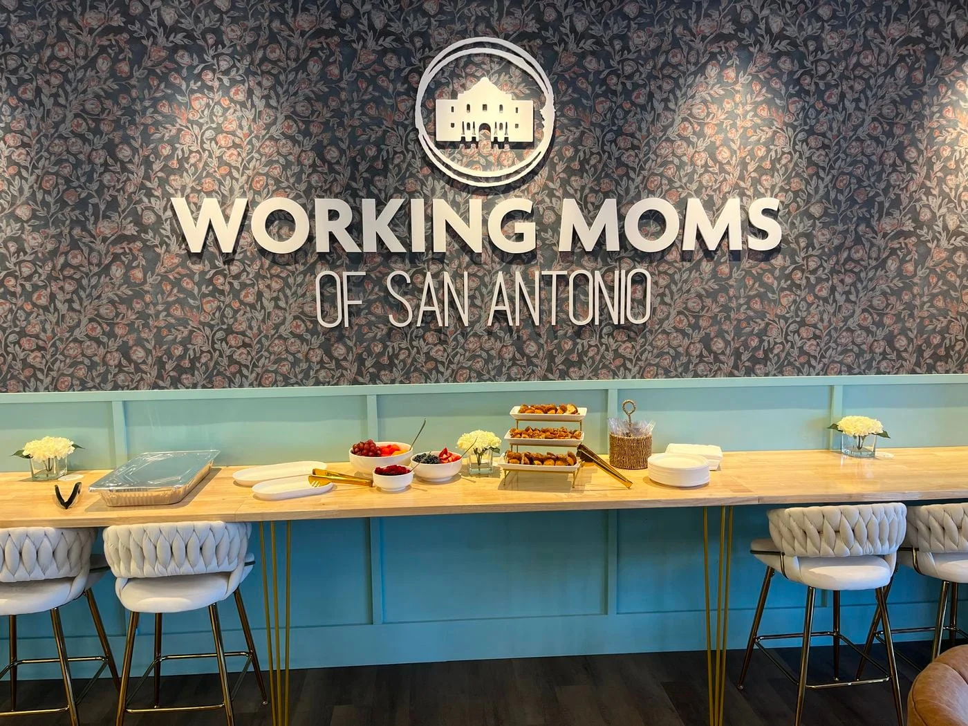 Photo 3 of 11854 Wurzbach Road, San Antonio, TX 78230