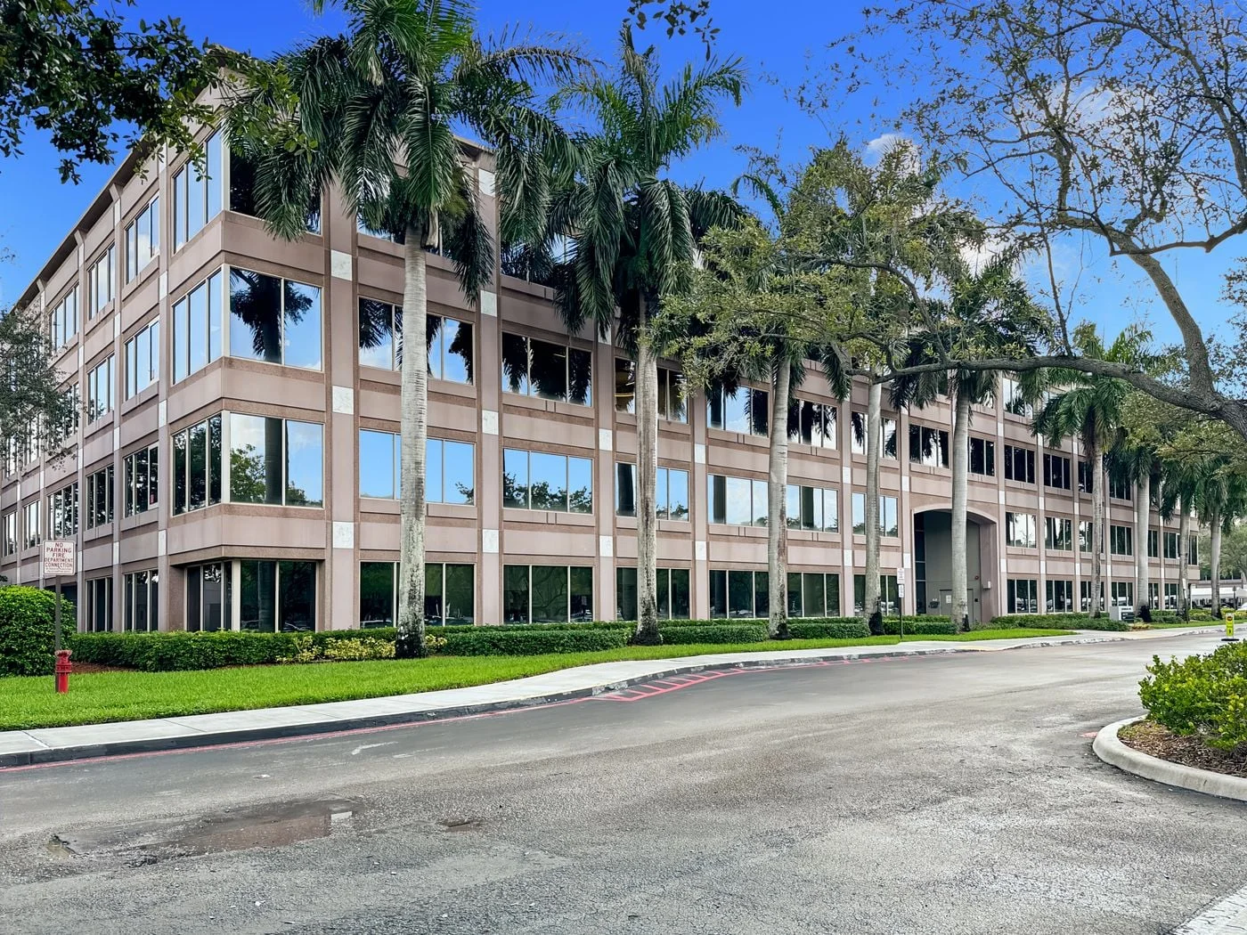 Photo 3 of 8201 Peters Road Suite 1000, Plantation, FL 33324