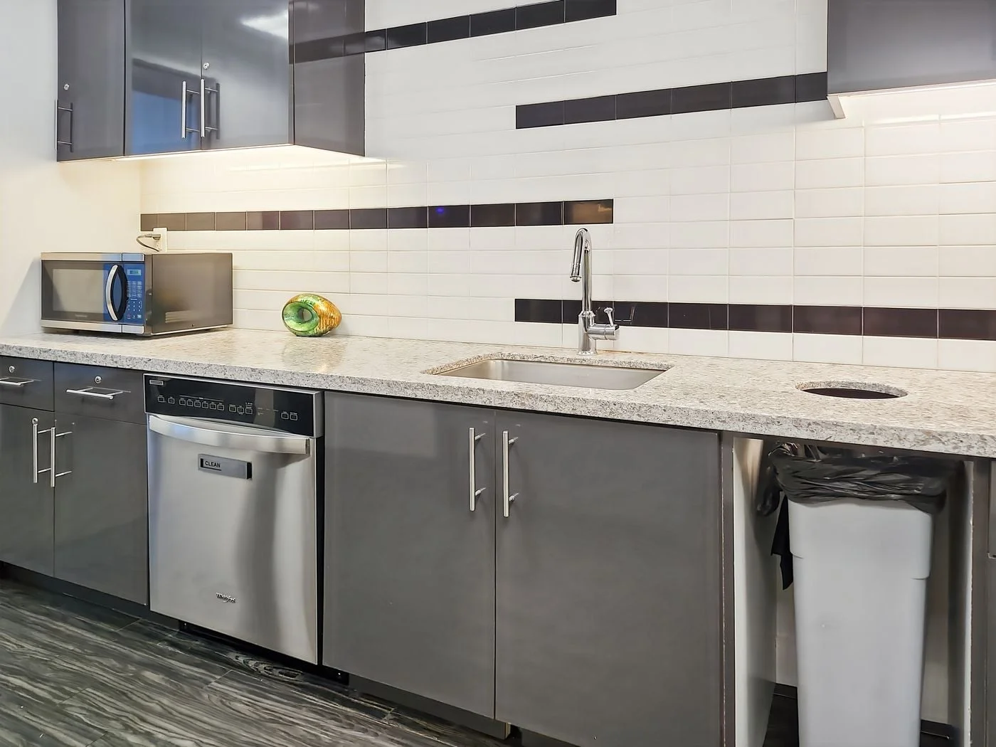 Photo 1 of 50 N Laura Street Suite 2500, Jacksonville, FL 32202