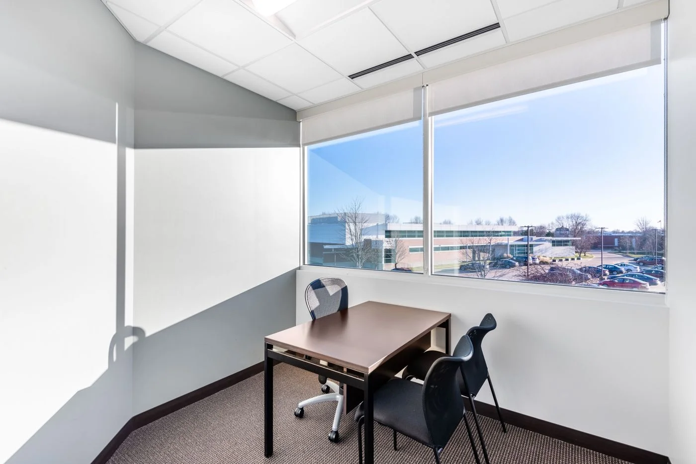 Photo 2 of 4620 E 53rd Street Suite 200, Davenport, IA 52807