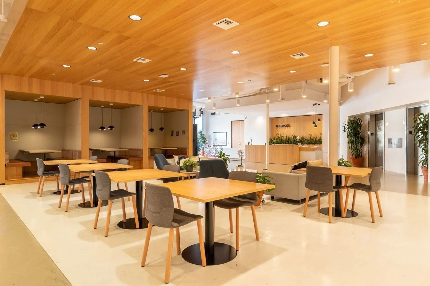 Photo 3 of 1800 North Vine Street, Los Angeles, CA 90028