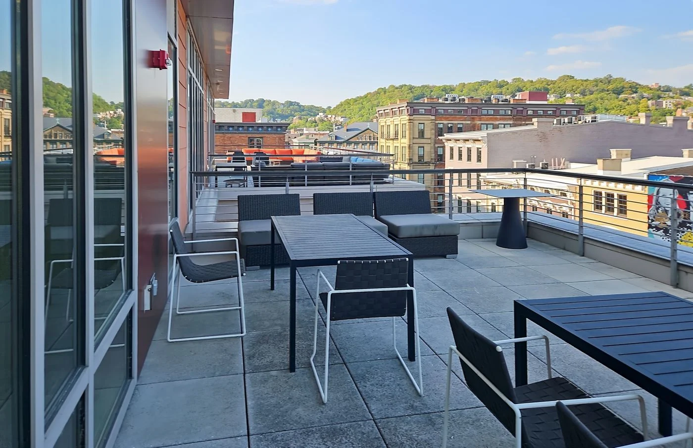 Photo 3 of 1435 Vine Street, Cincinnati, OH 45202