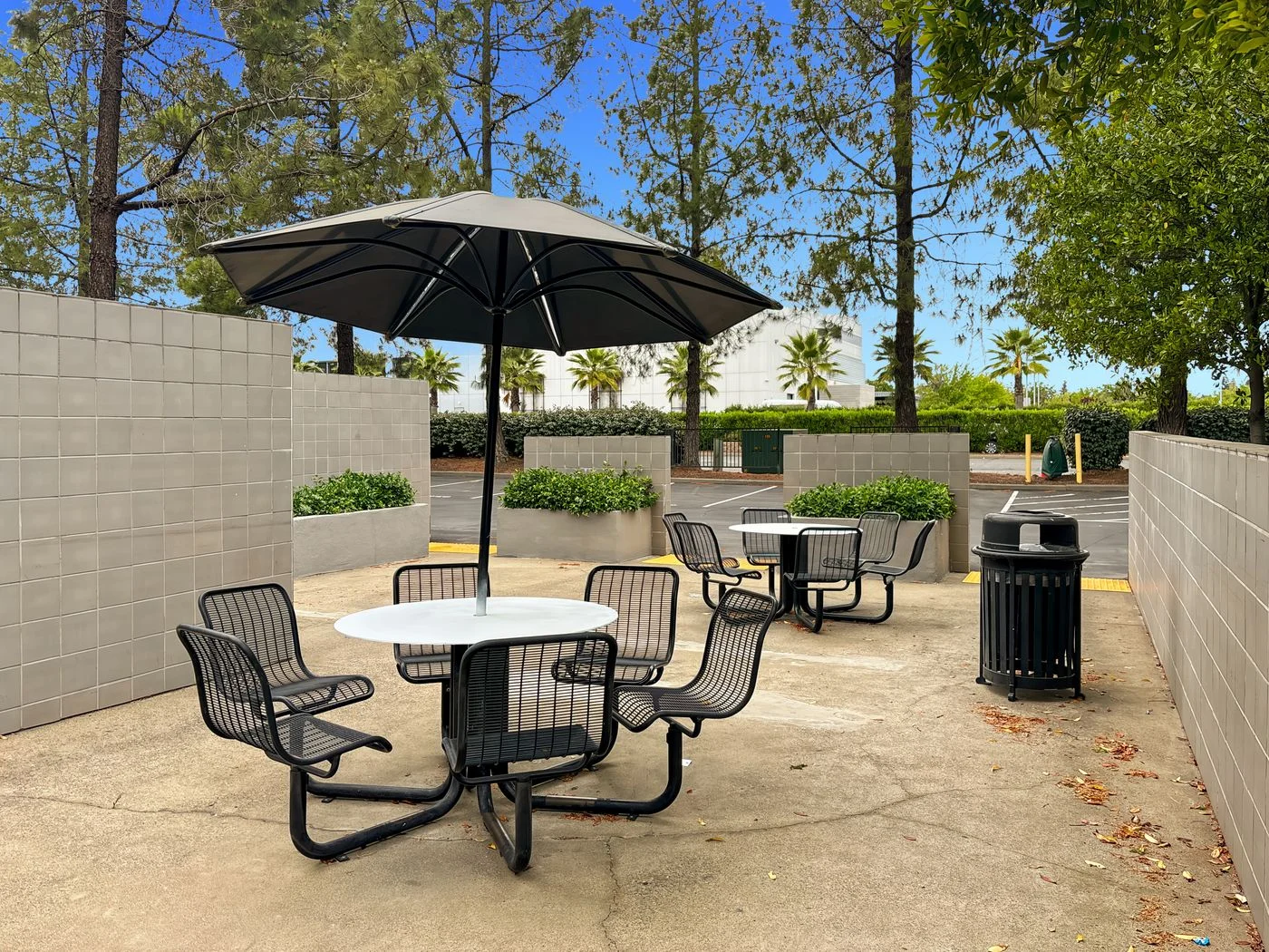 Photo 3 of 1750 Howe Avenue The Landmark, Sacramento, CA 95825