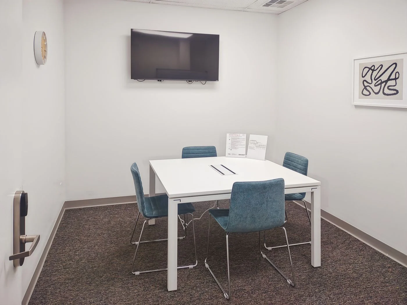 Photo 2 of 2800 West 76 Country Boulevard 2nd floor, Branson, MO 65616