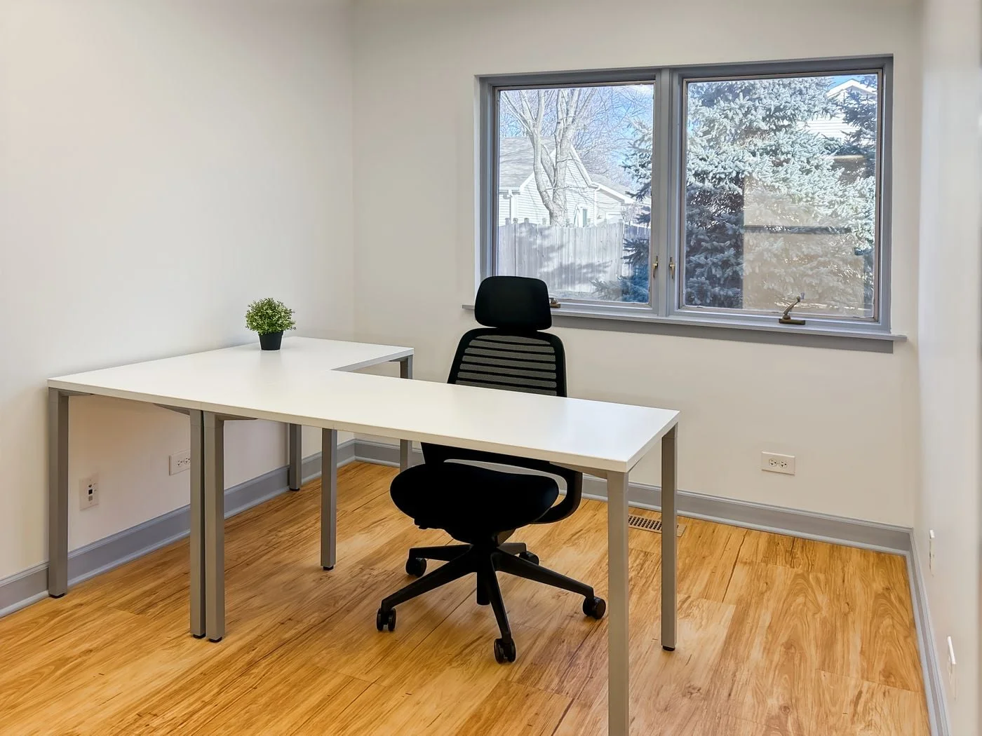 Photo 1 of 1N131 County Farm Road, Winfield, KS 60190