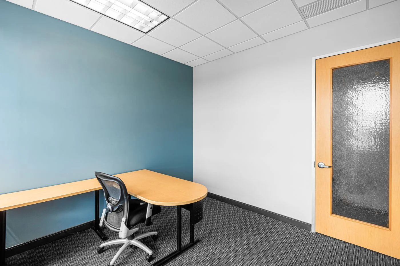 Photo 1 of 4410 East Claiborne Street Suite 334, Hampton, NJ 23666