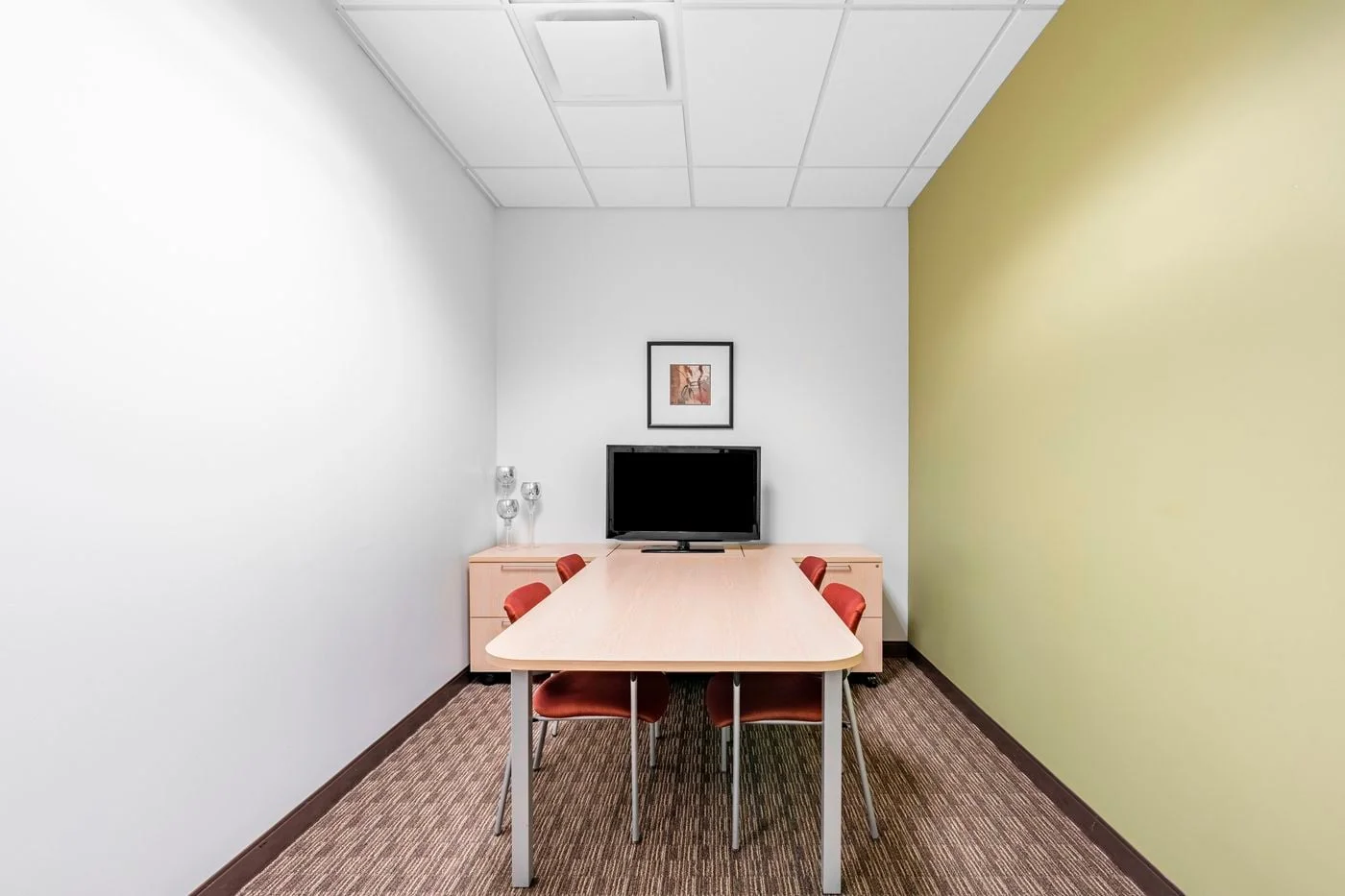 Photo 3 of 2815 Forbs Avenue Suite 107, Hoffman Estates, IL 60192