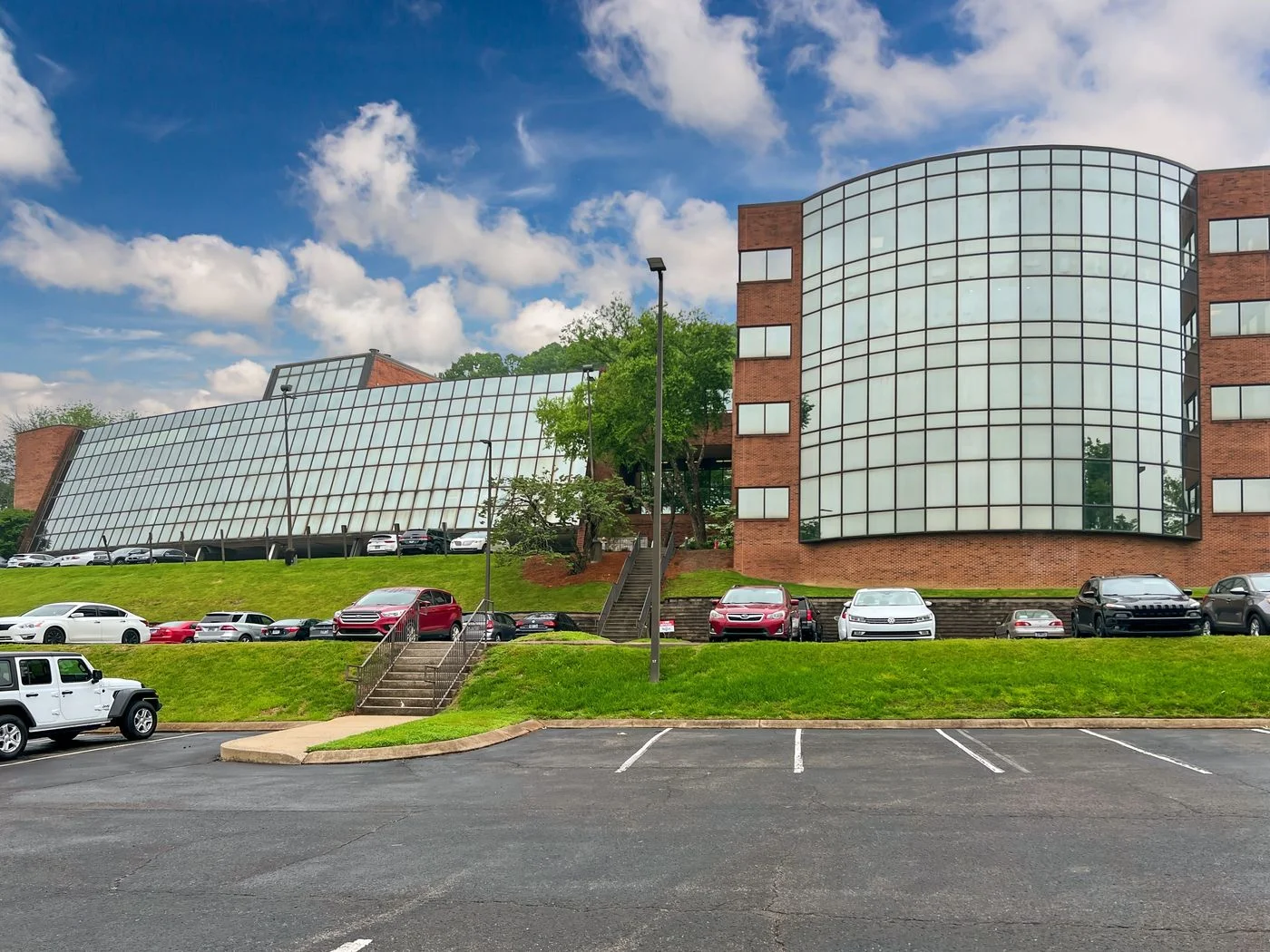 Photo 2 of 201 Summit View Drive 1st & 3rd Floor, Brentwood, TN 37027