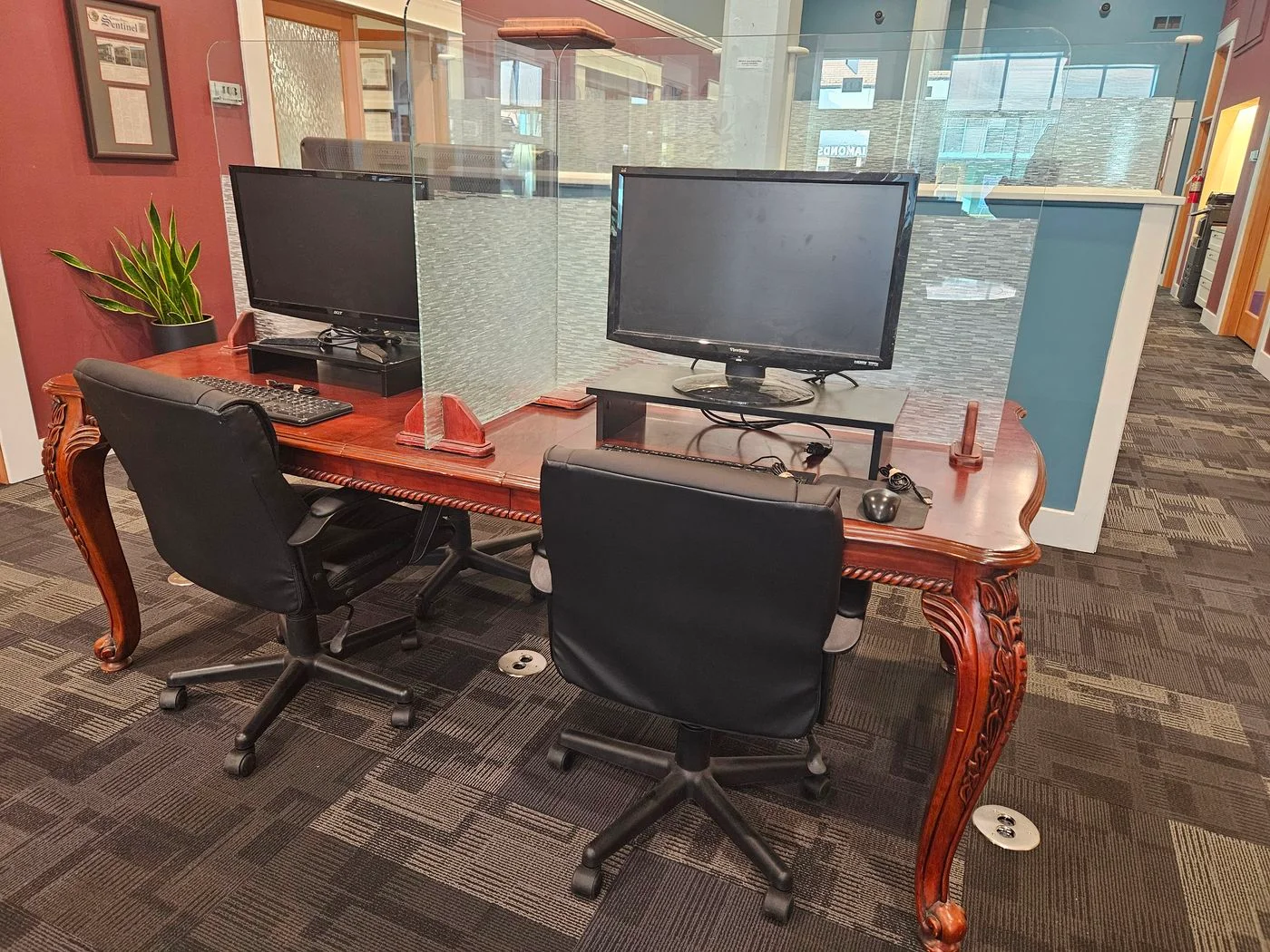 Photo 3 of 609, East Main Street, Cottage Grove, OR 97424