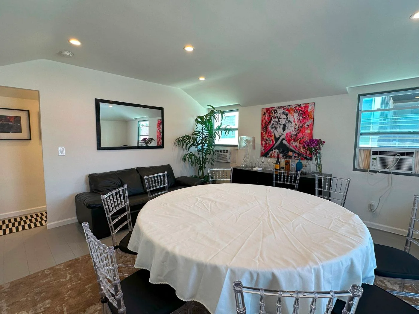 Photo 3 of 371, North La Cienega Boulevard, Los Angeles, CA 90048