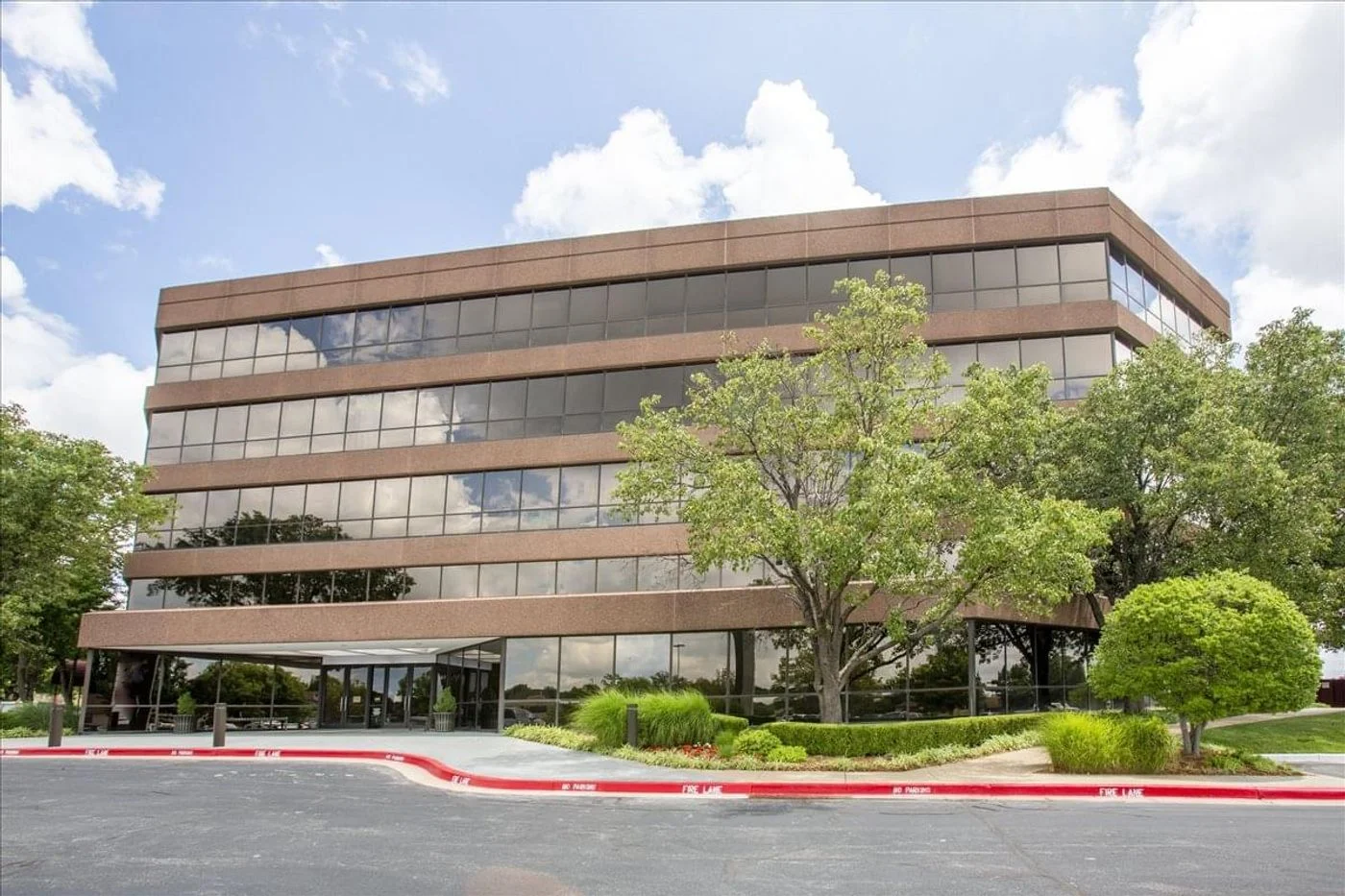 Photo-2 of 7633 E.63rd Place Suite 300, Tulsa, OK 74133