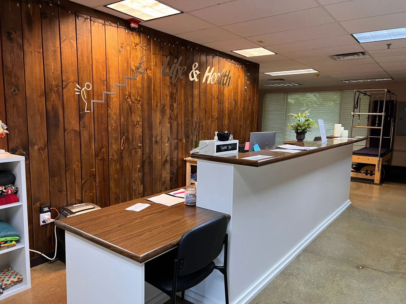 Photo 1 of 720 S 348th St, Federal Way, WA 98003