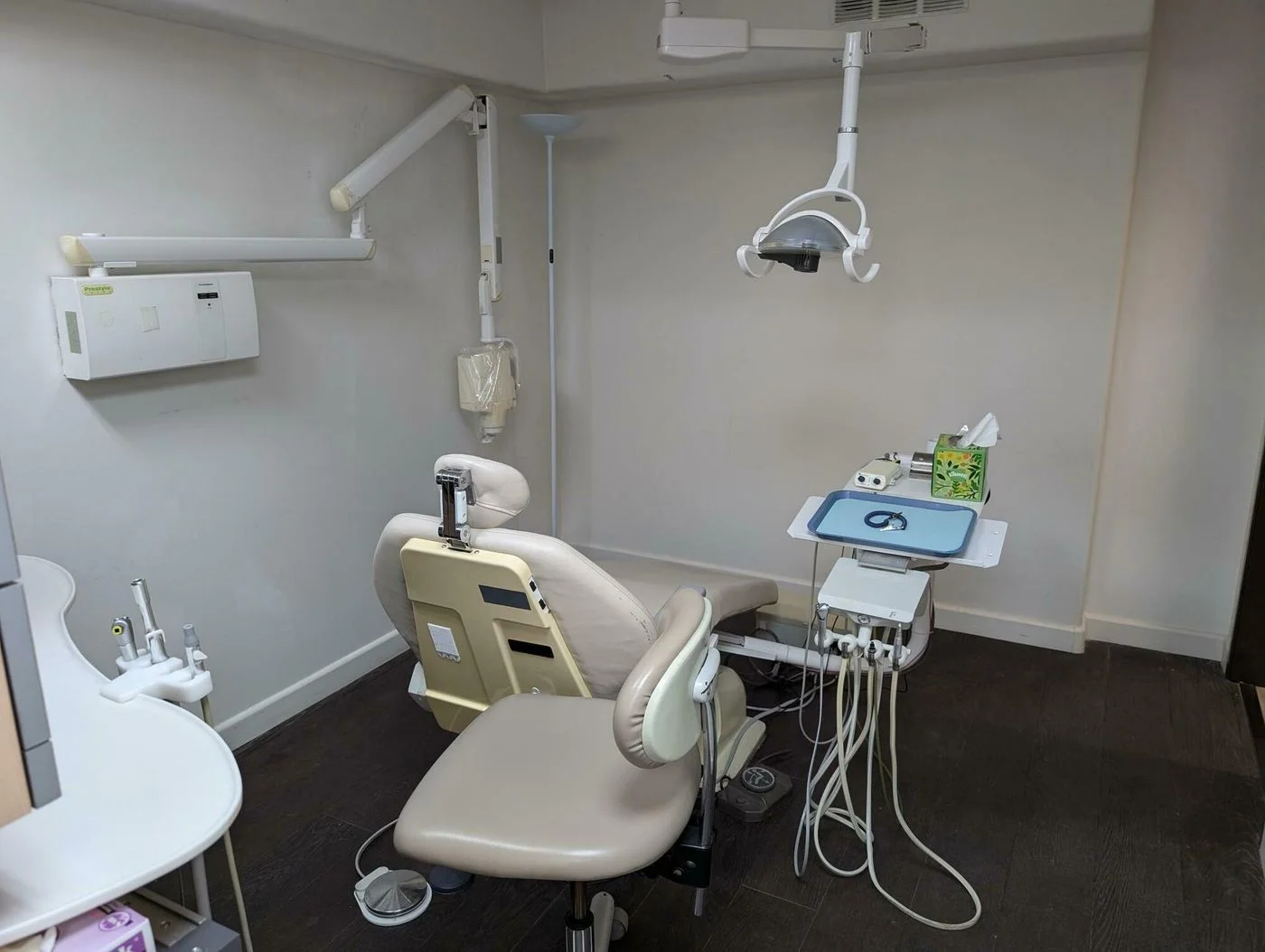 Photo 3 of 1418 7th St, Santa Monica, CA 90401