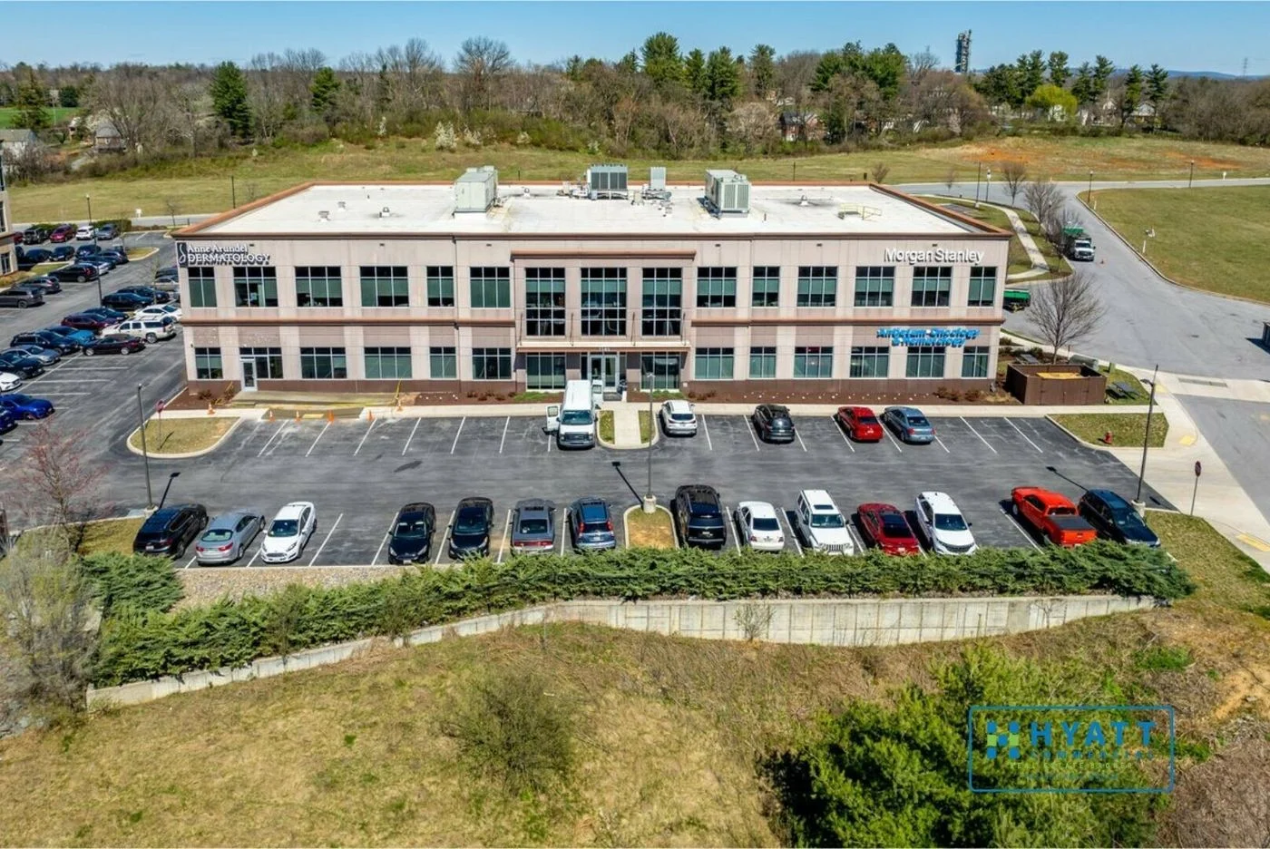 Photo 3 of 1190 Imperial Drive, Hagerstown, MD 21740