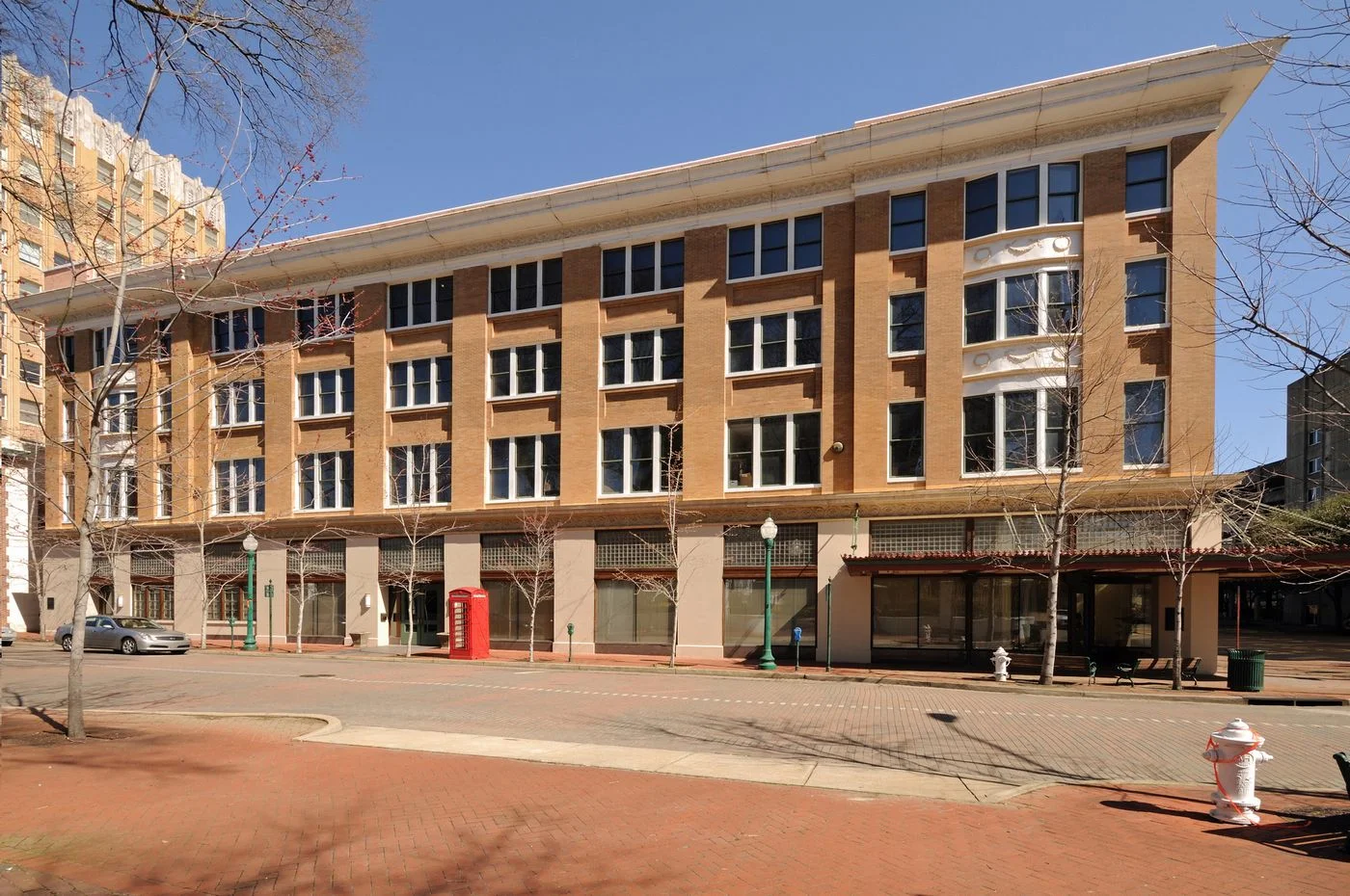 Photo 2 of 400 E Capitol St, Jackson, MS 39201