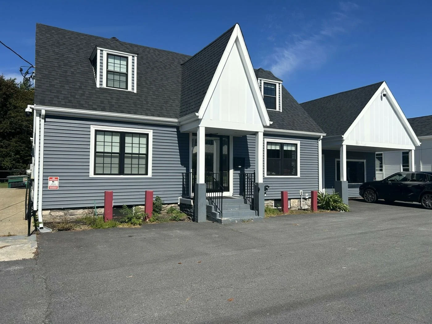 Photo 1 of 562 Lincoln Street, Worcester, MA 01605