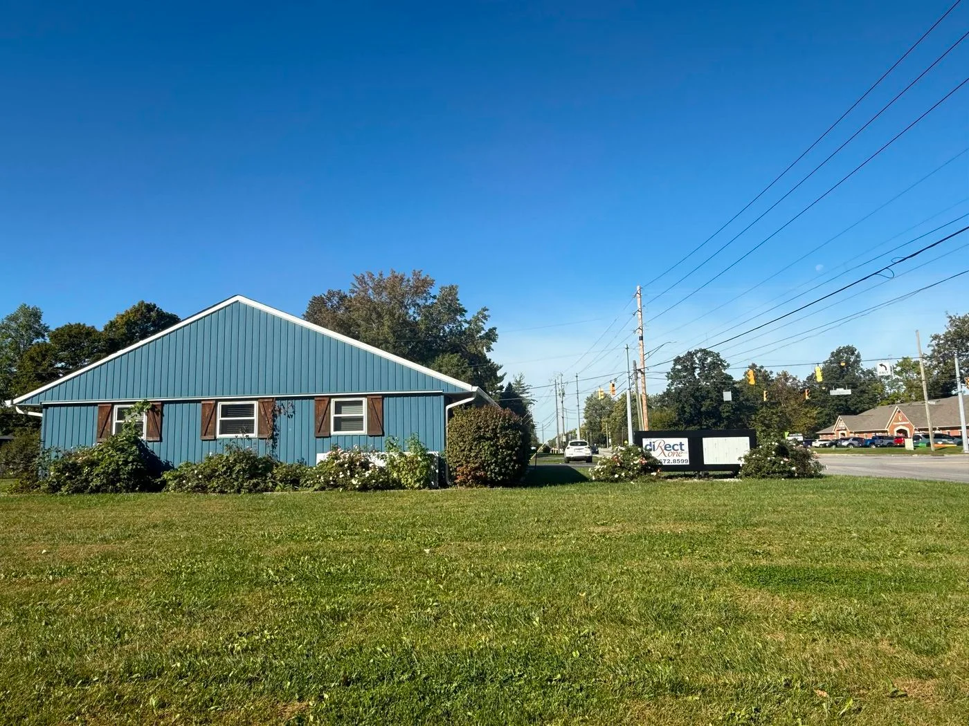 Photo 3 of 1185 W County Line Rd, Greenwood, IN 46142