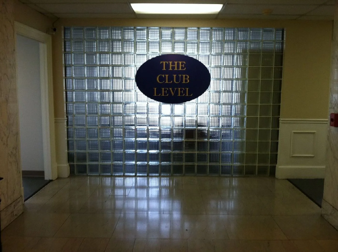 Photo 2 of 100 Fifth Avenue The Diamond Building, Pittsburgh, PA 15222-1821