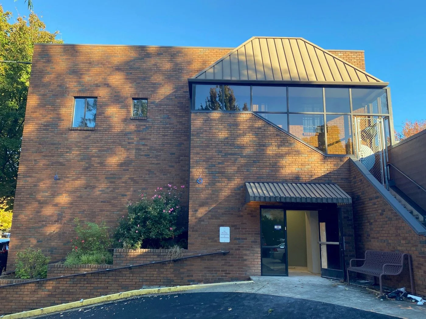 Photo 1 of 4702 4712 Wi NE Glisan St, Portland, OR 97213