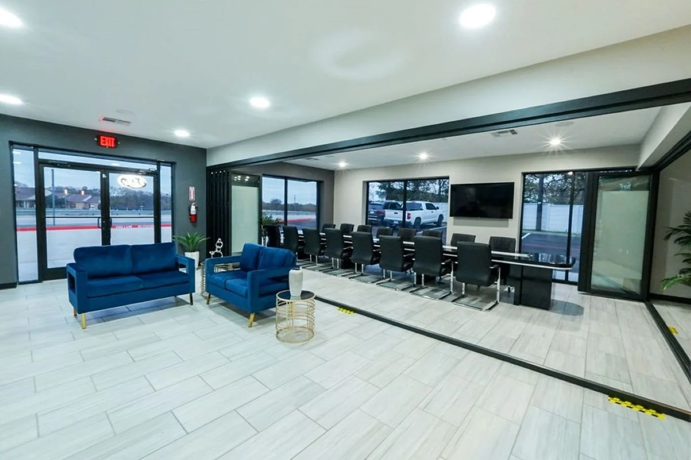 Photo 3 of 404 Airport Freeway Suite 100, Bedford, TX 76022