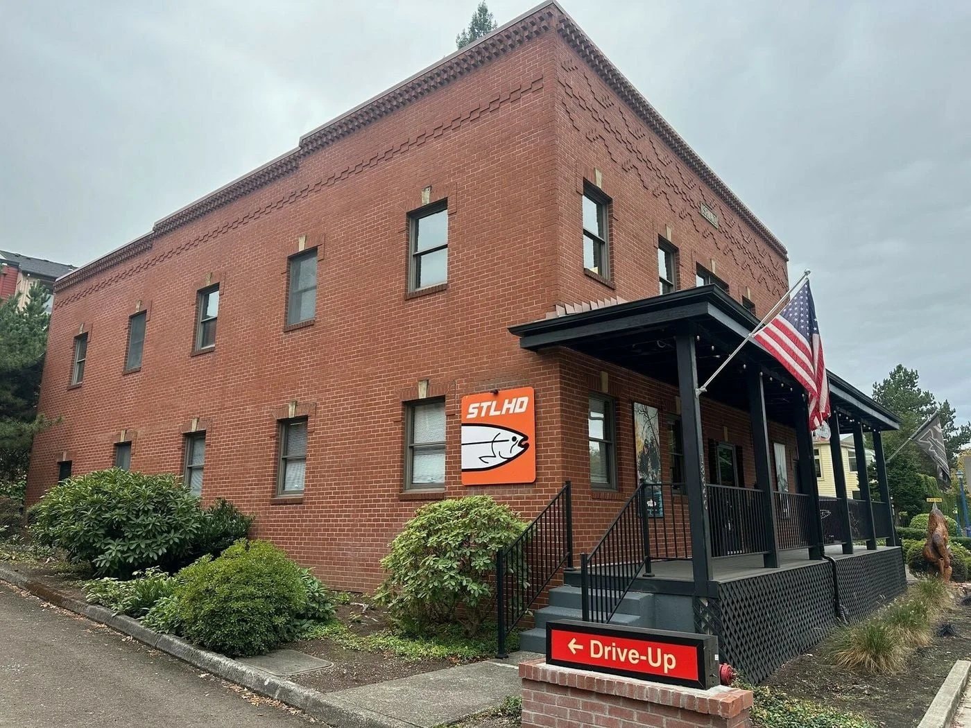 Photo 2 of 18660 SW Boones Ferry Rd, Tualatin, OR 97062