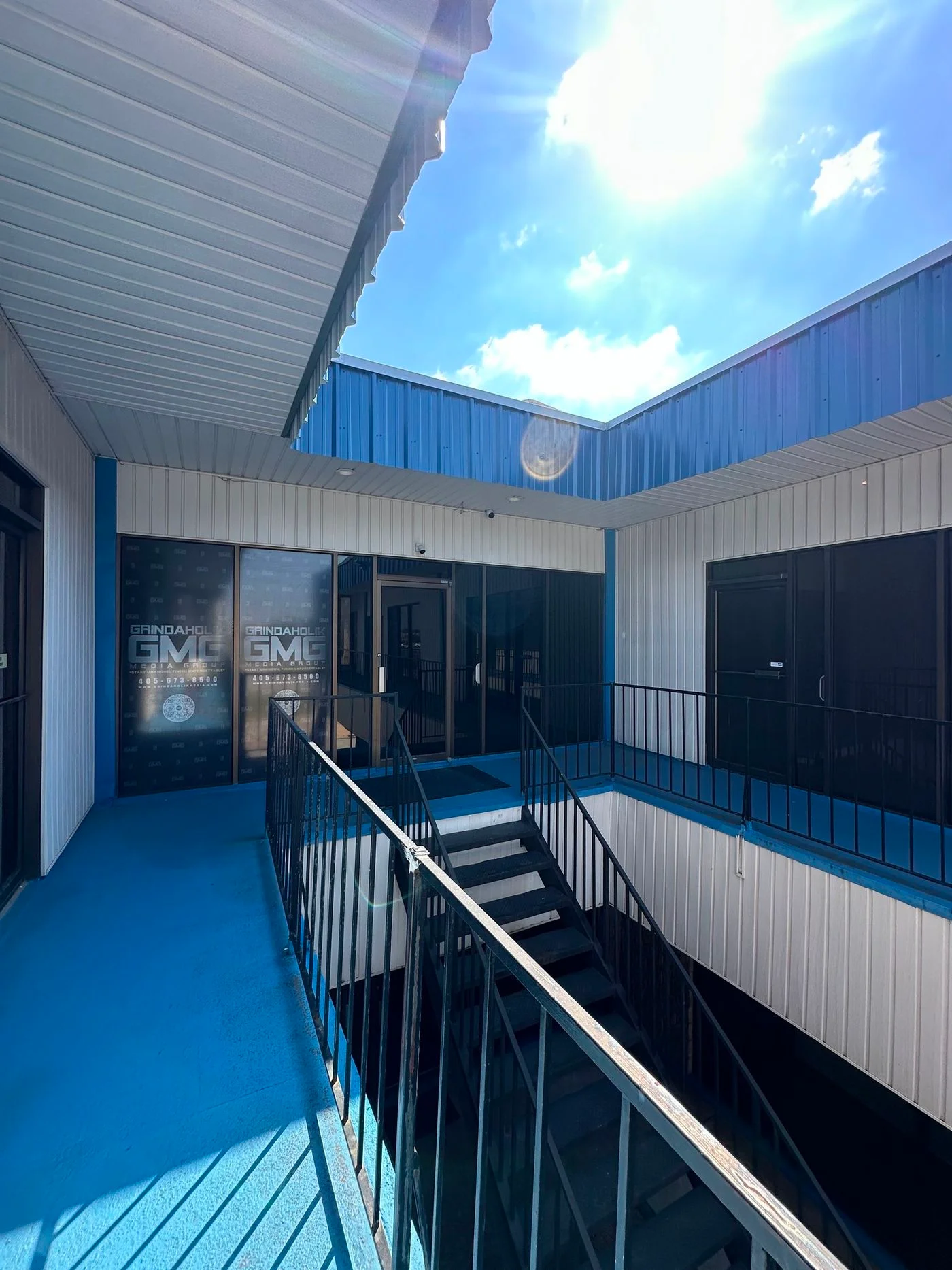 Photo 2 of 5770 NW Expressway, Warr Acres, OK 73132