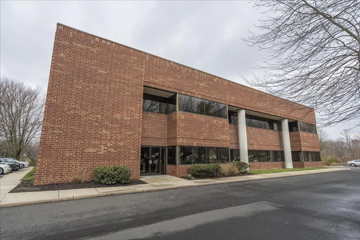 Photo-2 of 100 Horizon Center Blvd 1st and 2nd Floors, Hamilton, NJ 08691