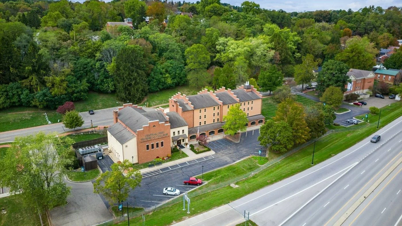 Photo 3 of 200 N Whitewoman St, Coshocton, OH 43812