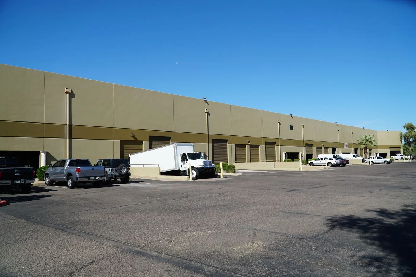 Photo 2 of 506 W Broadway Rd, Mesa, AZ 85210