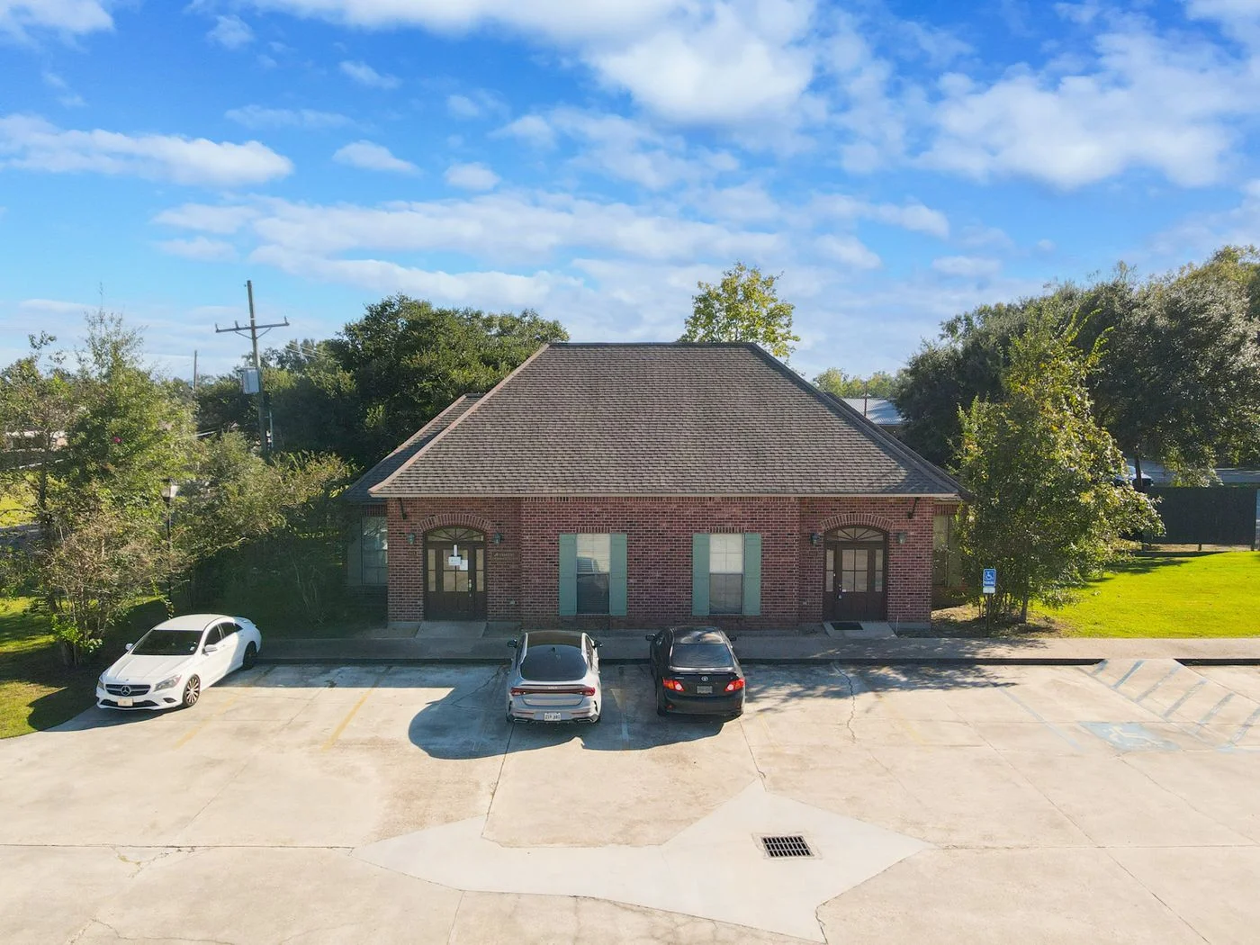 Photo 2 of 1201 S Purpera Ave, Suites 601 & 602, Gonzales, LA 70737