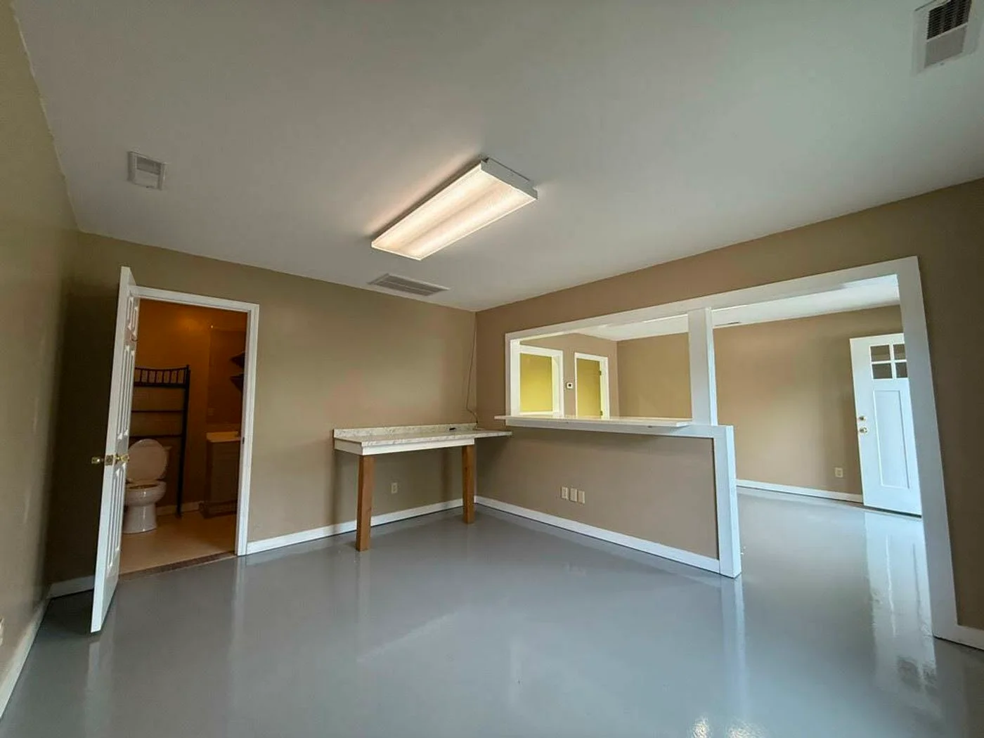 Photo 3 of 11815 US Hwy 15-501, Aberdeen, NC 28315