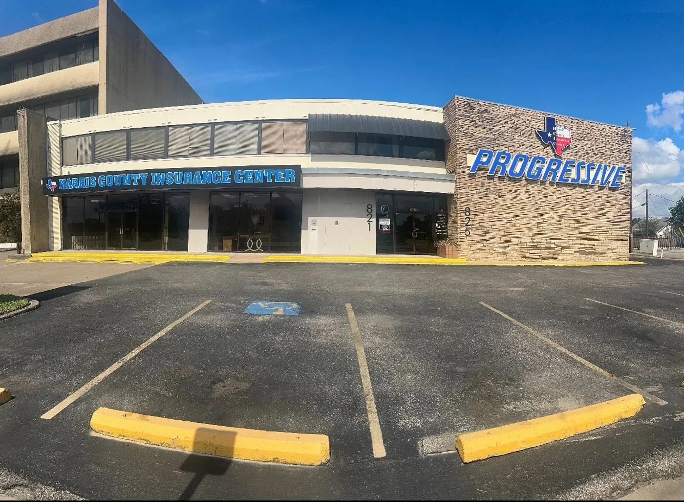 Photo 1 of 825 Southmore Ave, Pasadena, TX 77502