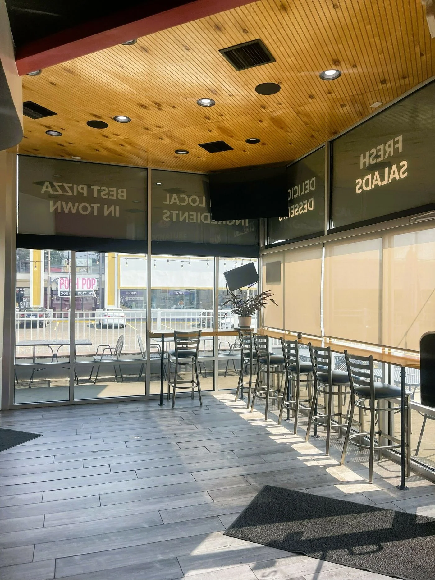 Photo-3 of 3627 Perkins Rd, Baton Rouge, LA 70808