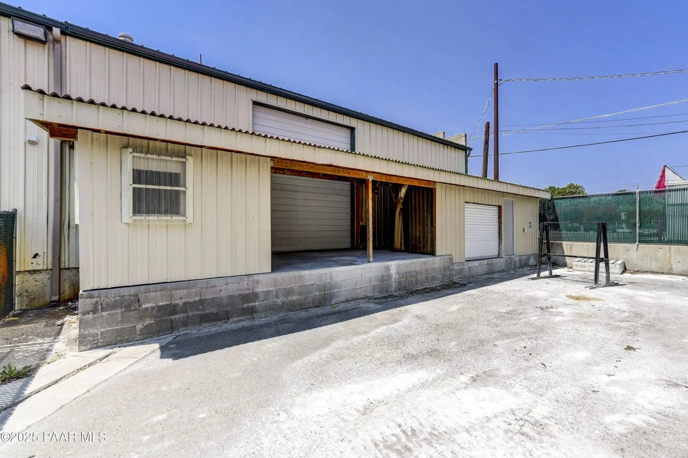Photo 3 of 303 N Summit Ave, Prescott, AZ 86301