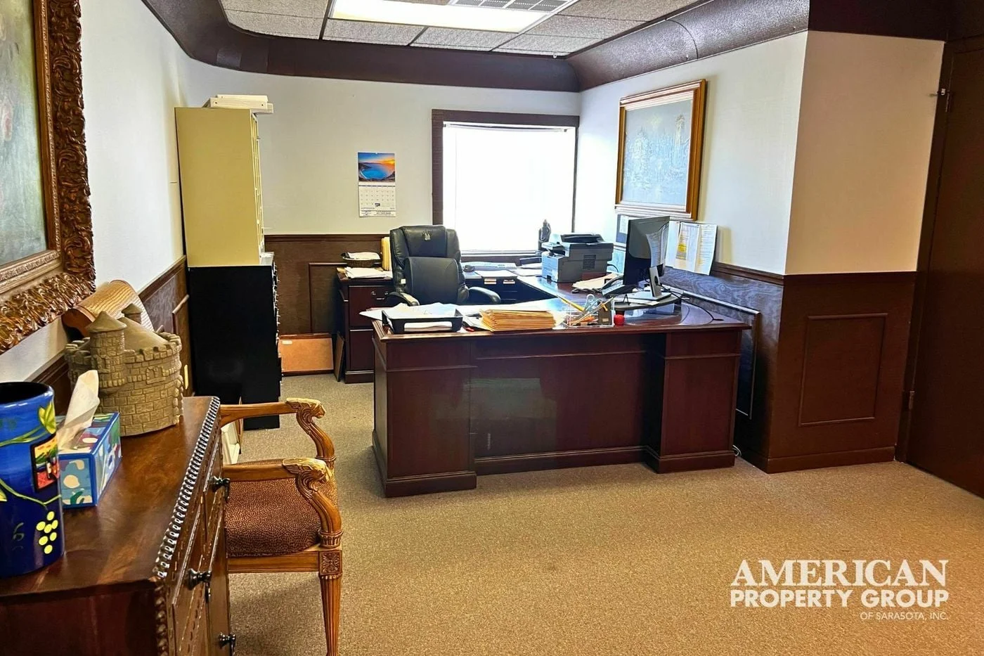 Photo 3 of 2011 Bispham Rd, Sarasota, FL 34231