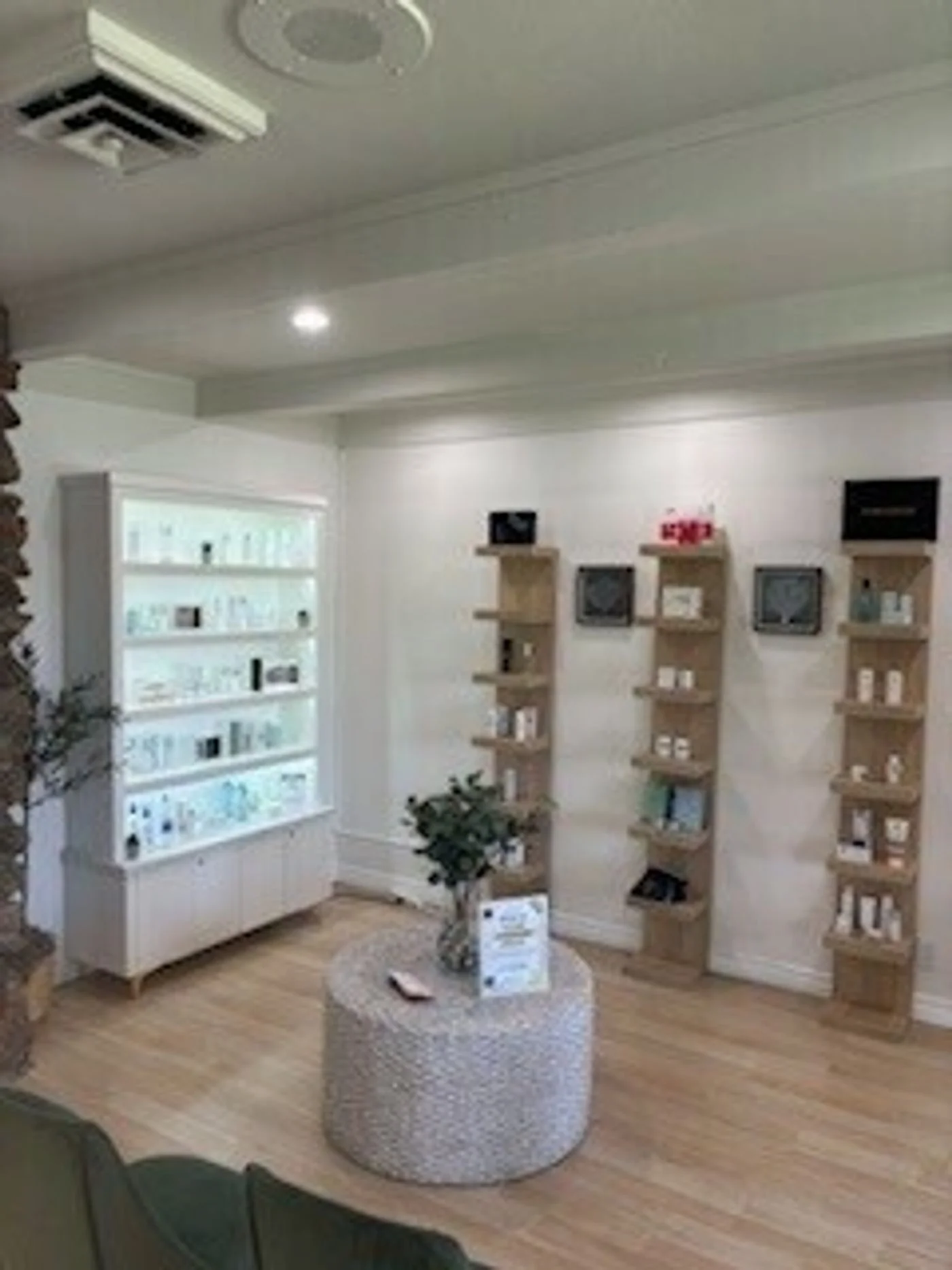 Photo 2 of 13420 Newport Avenue, Tustin, CA 92780