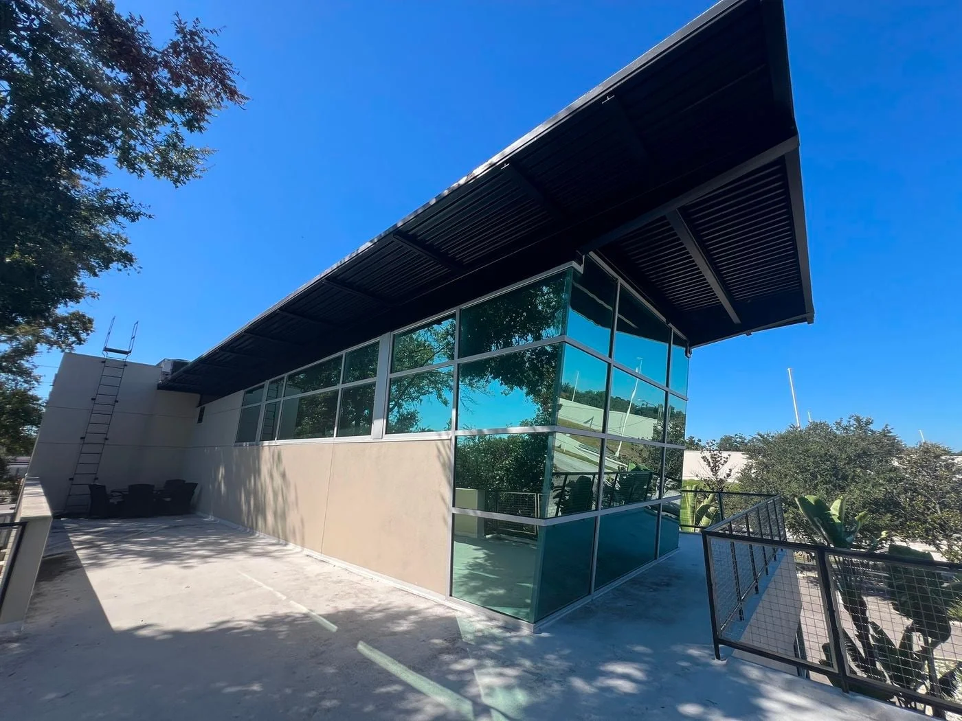 Photo 3 of 4007 N Taliaferro Ave, Tampa, FL 33610