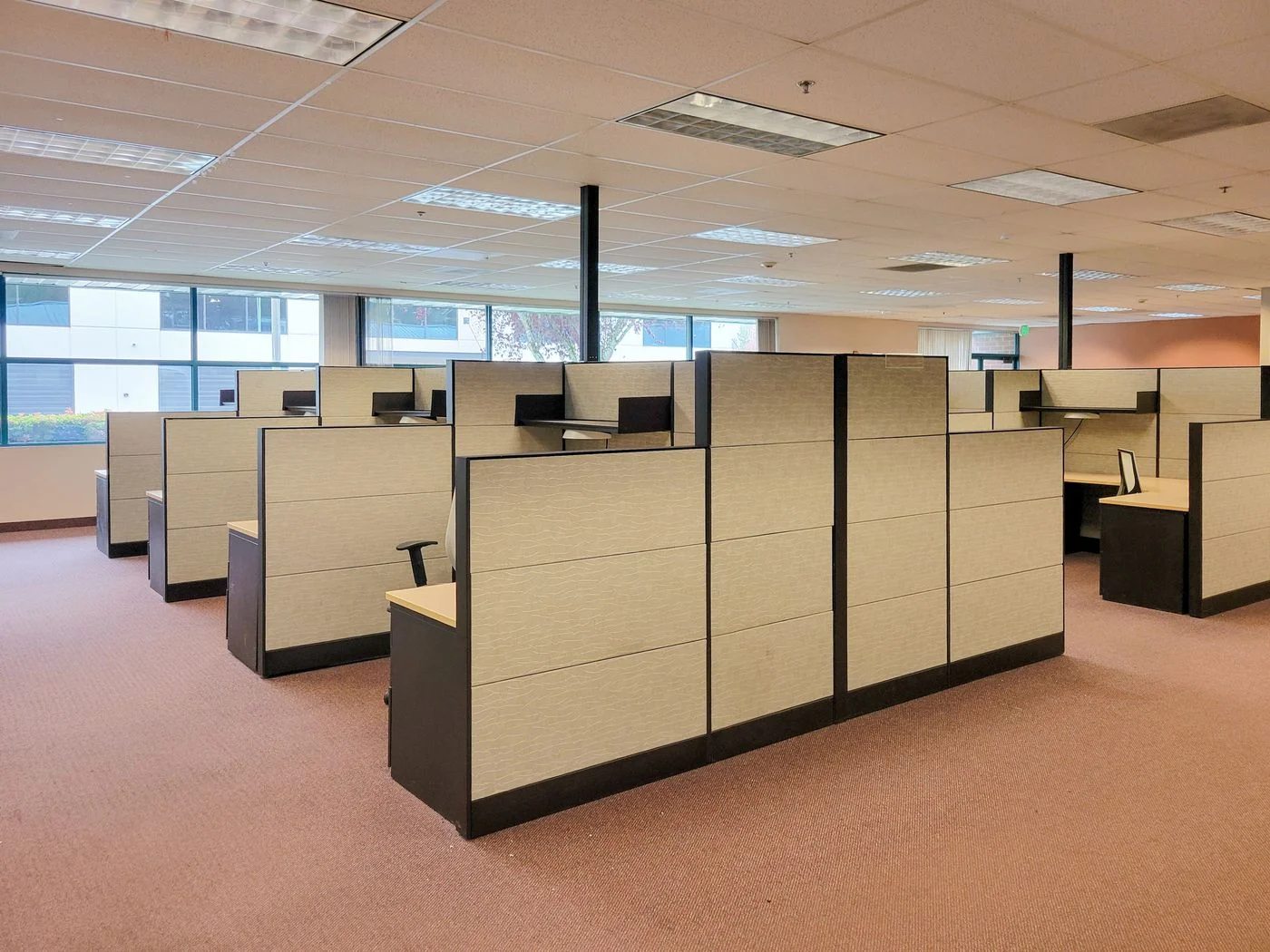 Photo 3 of 14301 SE 1st St, Vancouver, WA 98684