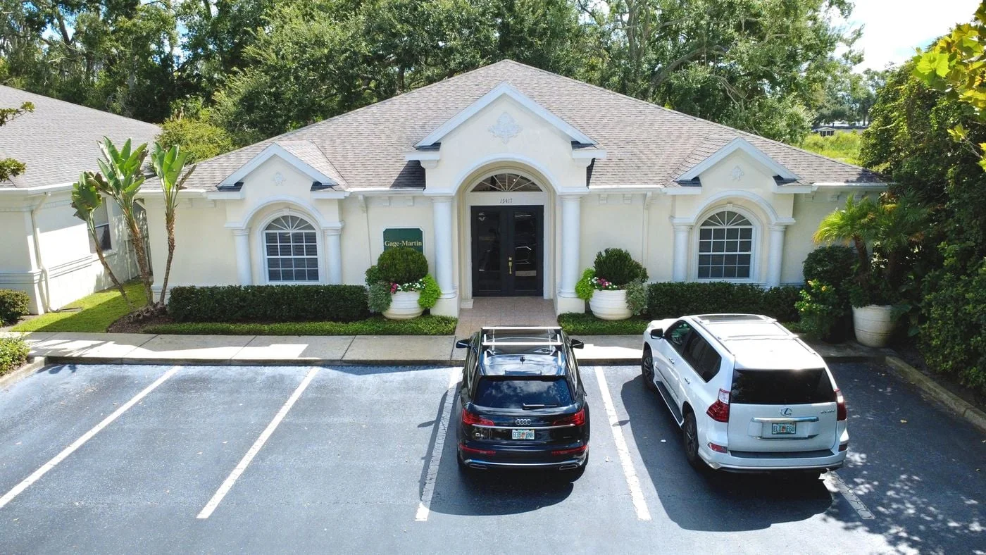 Photo 1 of 15417 N Florida Ave, Tampa, FL 33613