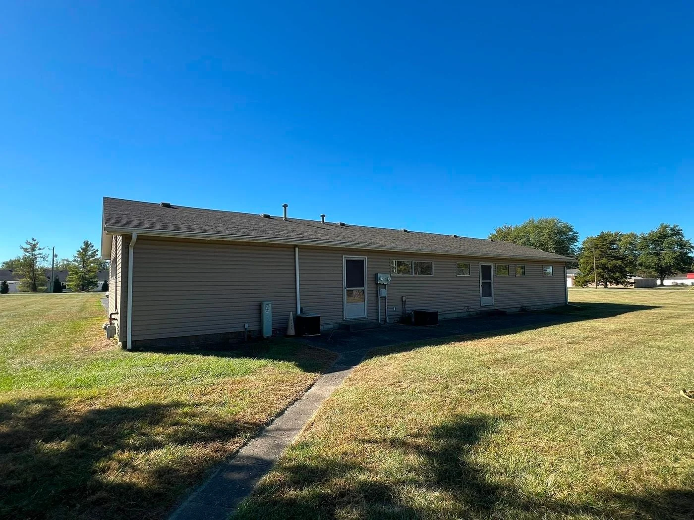 Photo 2 of 1600 W Riggin Rd Suite B, Muncie, IN 47303