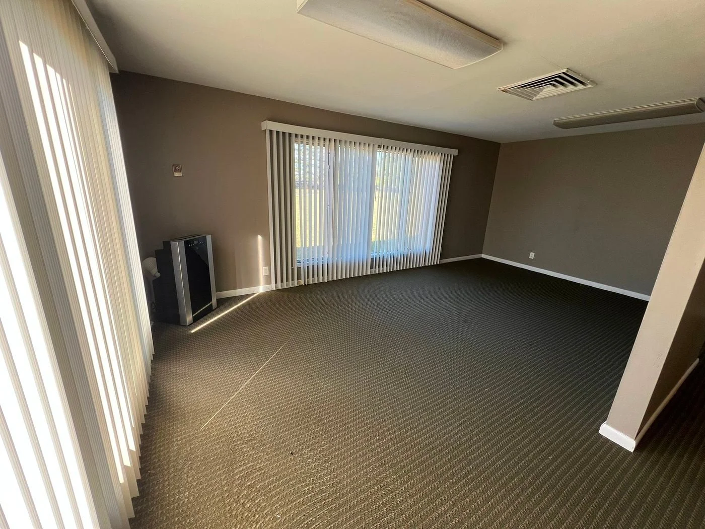 Photo 3 of 1600 W Riggin Rd Suite B, Muncie, IN 47303