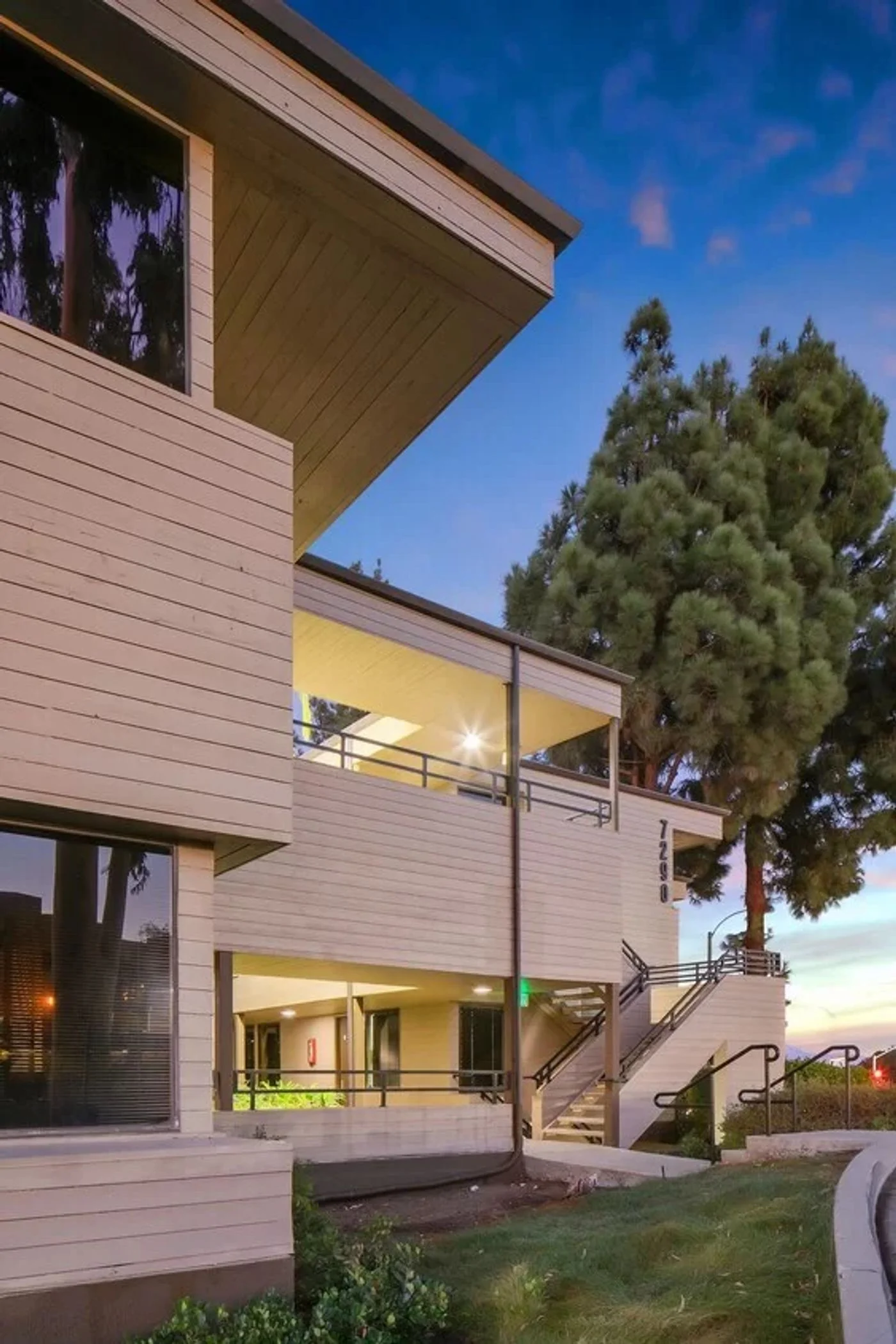 Photo 3 of 7290 Navajo Rd, San Diego, CA 92119