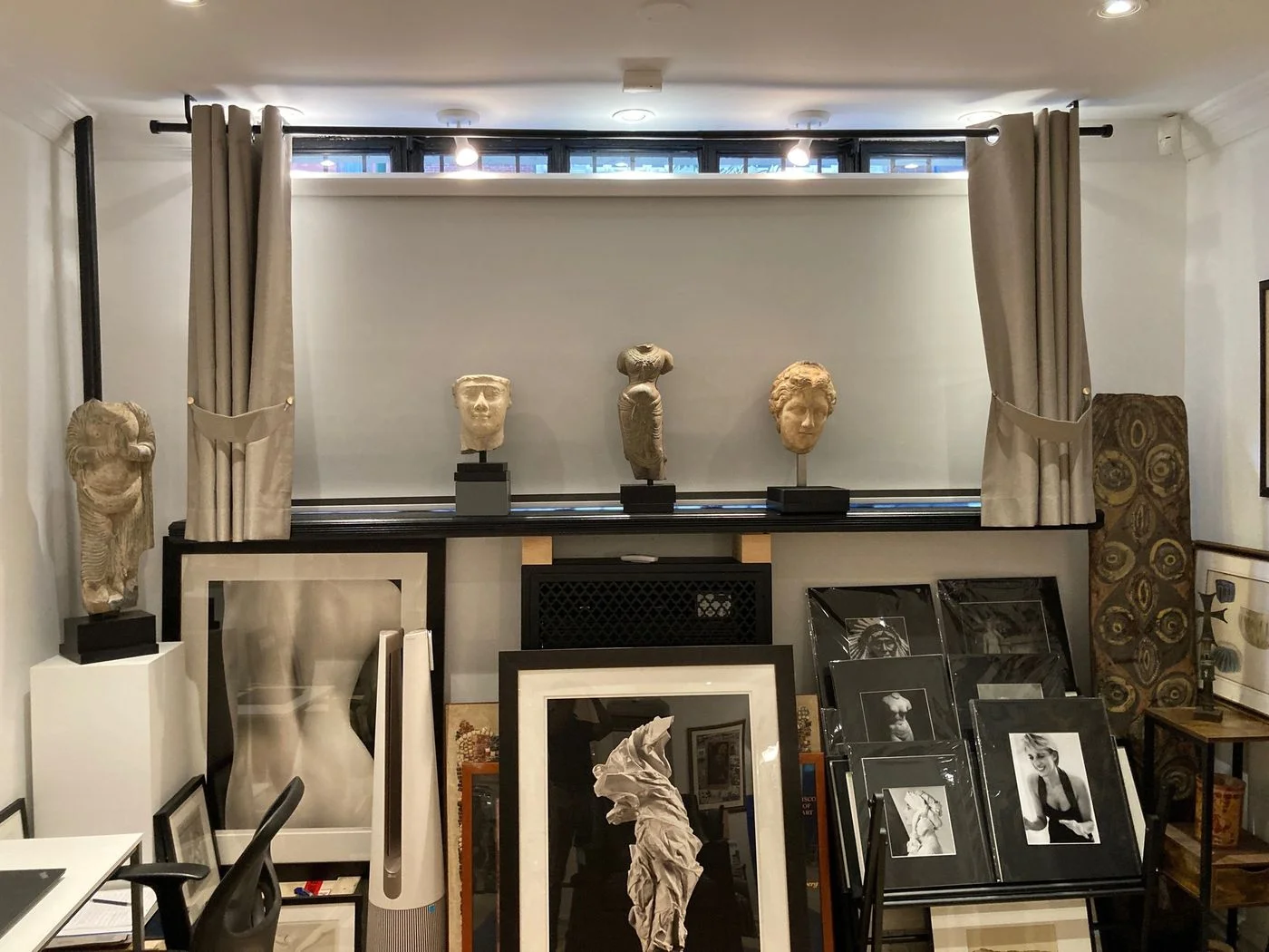 Photo 2 of 32 E 68th St # 10, New York, NY 10065