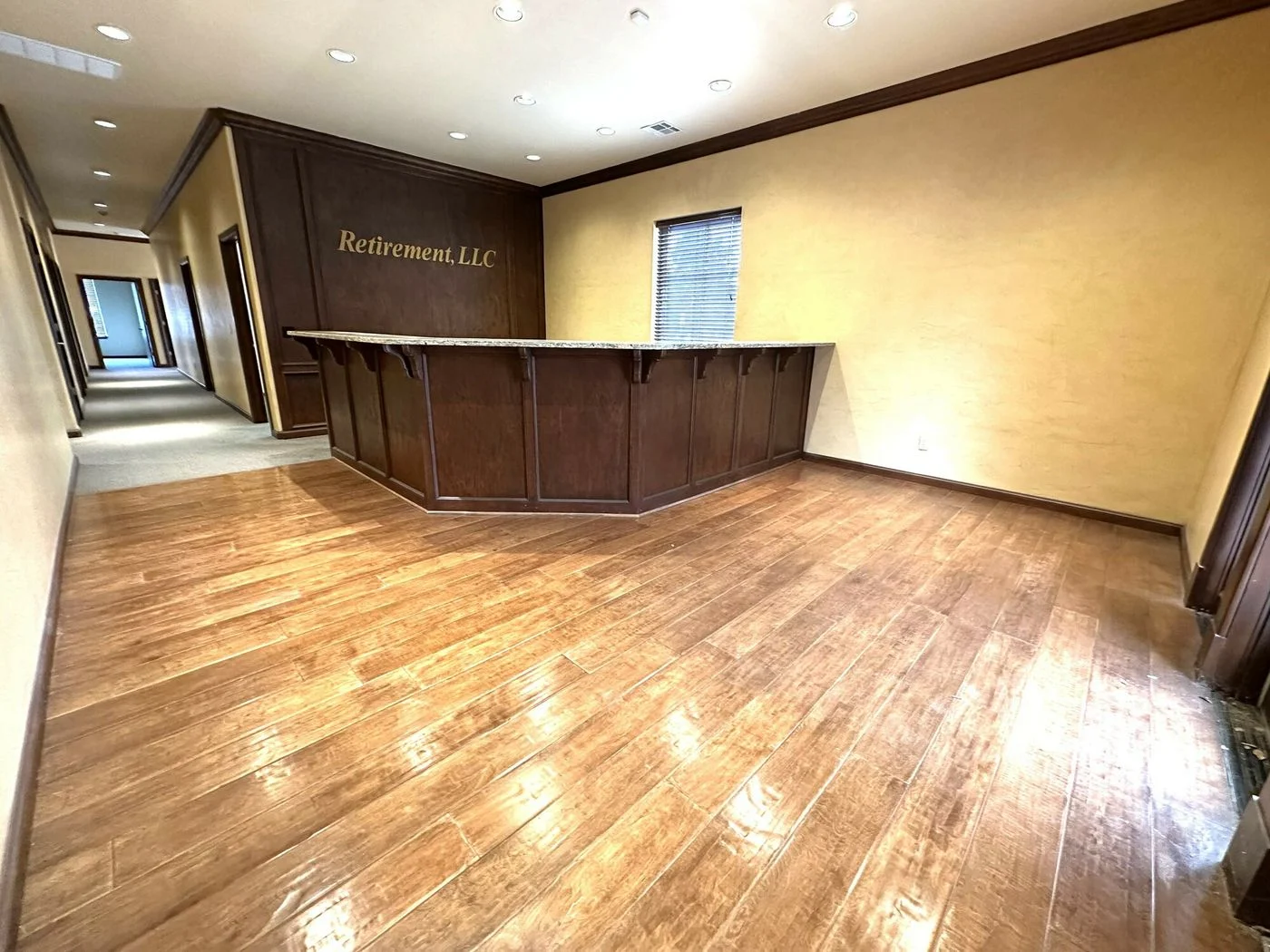 Photo 3 of 13838 Quail Pointe Dr, Oklahoma City, OK 73134