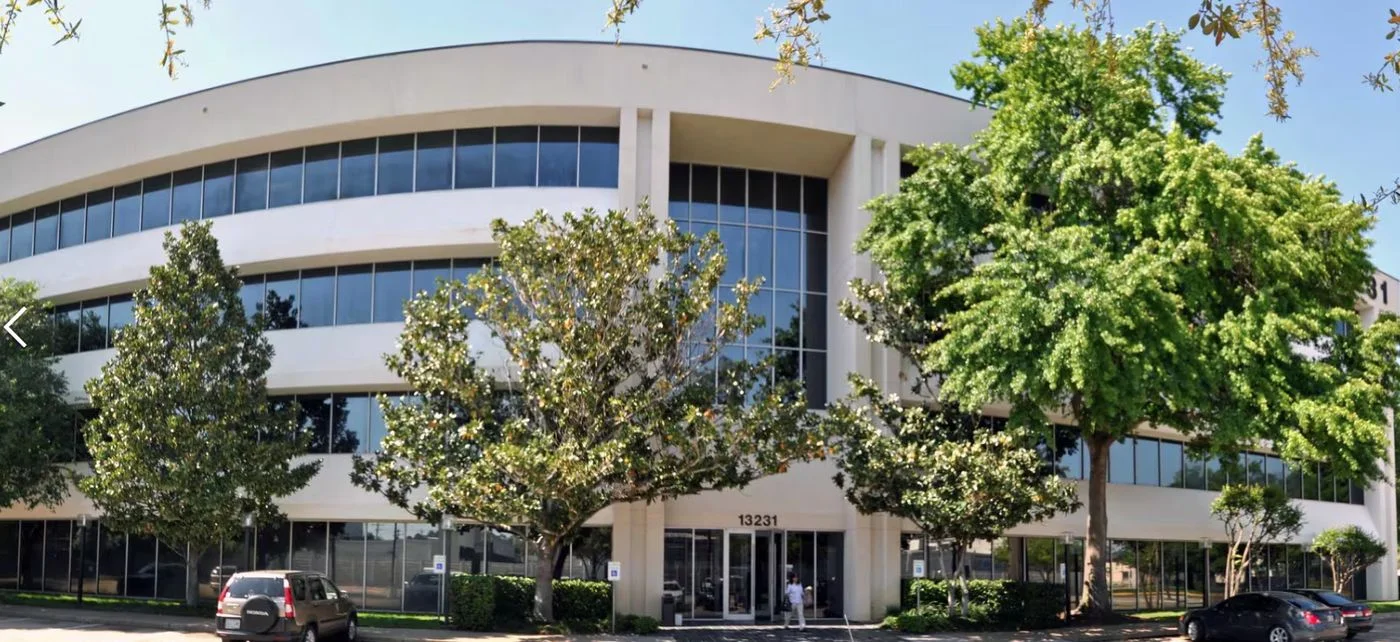 Photo 2 of 13231 Champion Forest Dr, Houston, TX 77069