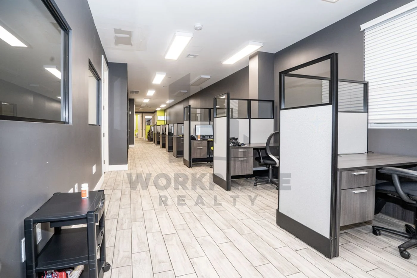 Photo-2 of 816 Myrtle Avenue, Brooklyn, NY 11206